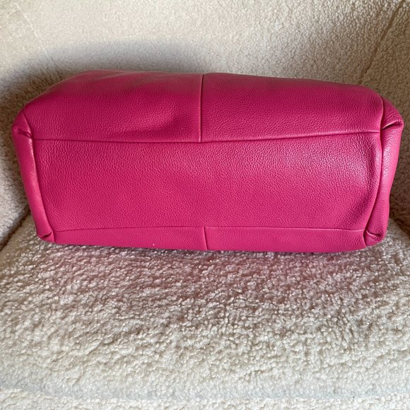 Coach Phoebe Shoulder Bag Dahlia NWT - Picture 9 of 13